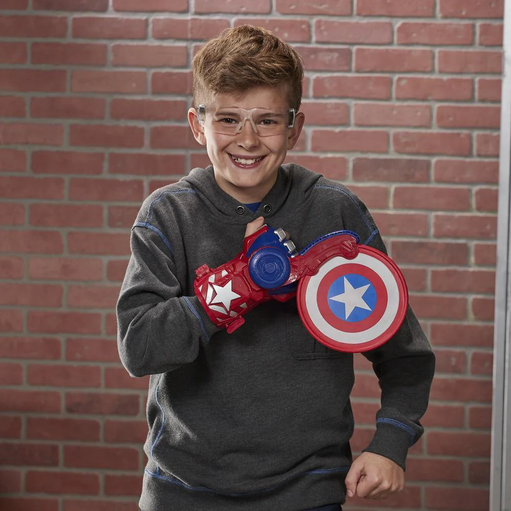 Avengers NERF Power Moves Marvel Captain America Shield Sling NERF Disc Launching Toy - Image 5