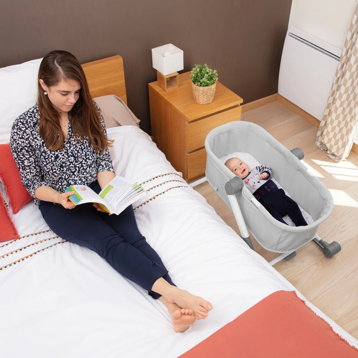 Babymoov Compact Relax 4in1 Bassinet & Play Bouncer B012010 - Image 3