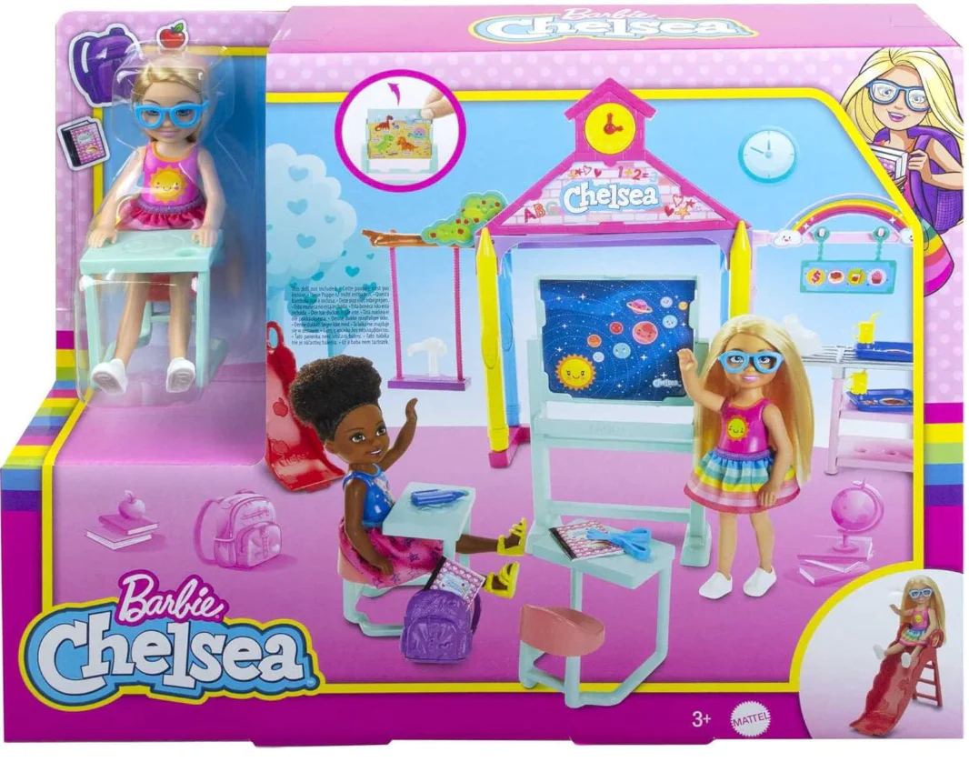Barbie Club Chelsea Doll & School Playset GHV80