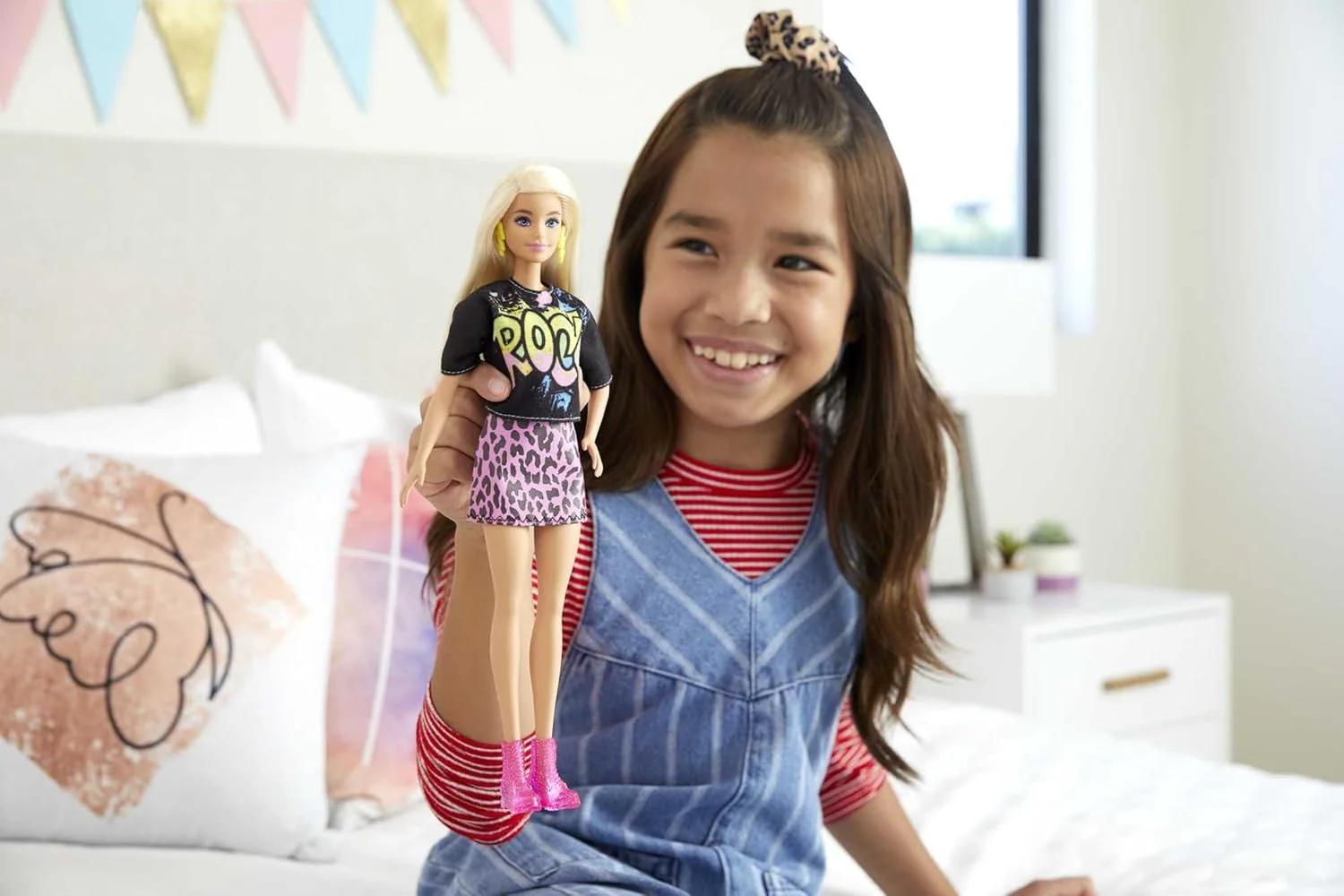 Barbie Fashionistas Doll Blonde with Pink Zebra Print Skirt FBR37 - Image 4