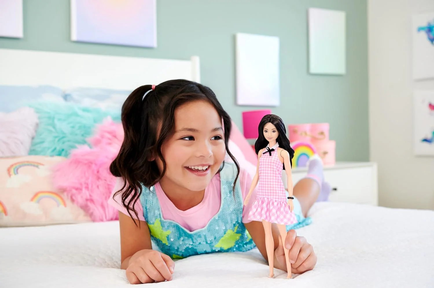 Barbie Fashionistas Doll With Black Hair And Pink Gingham Dress & Accessories - Image 5