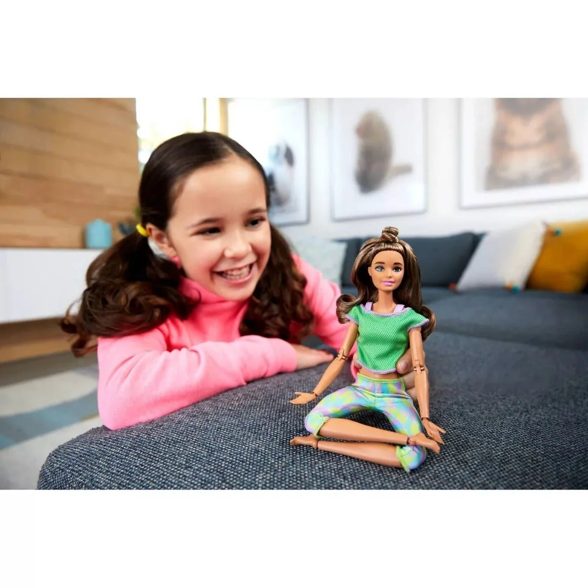Barbie Made to Move Doll Green Dye Pants GXF05 - Image 2