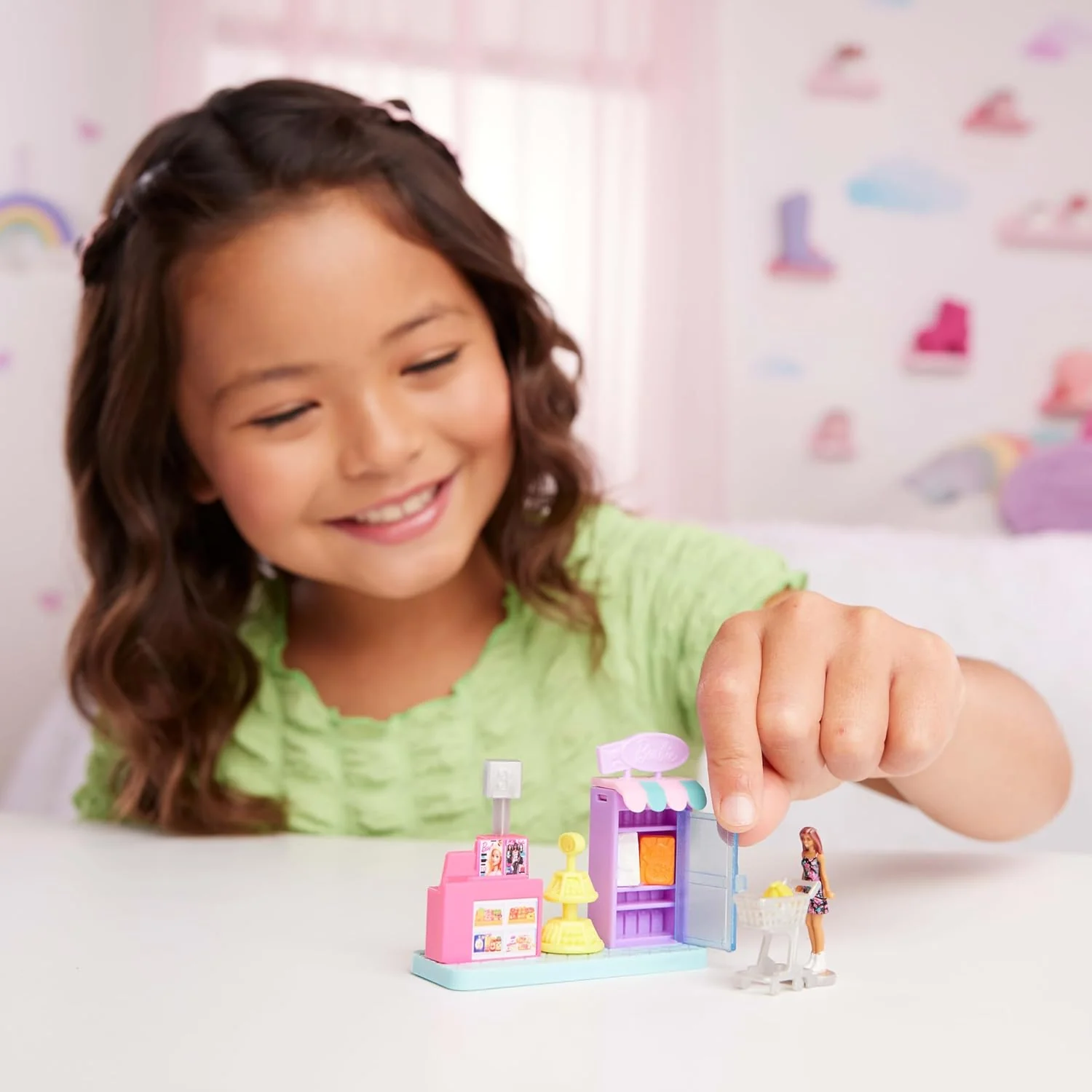 Barbie Mini BarbieLand Doll and Playset Asstd. JCR29 - Image 2