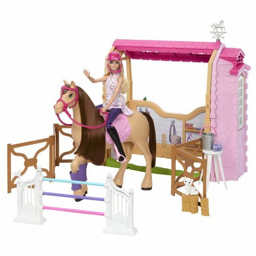 Barbie Mysteries The Great Horse Chase Ultimate Stable Playset HXJ44 - Image 4