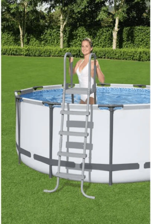 Bestway Flowclear Above Ground Pool Ladder 1.32m/52in 58337 - Image 3