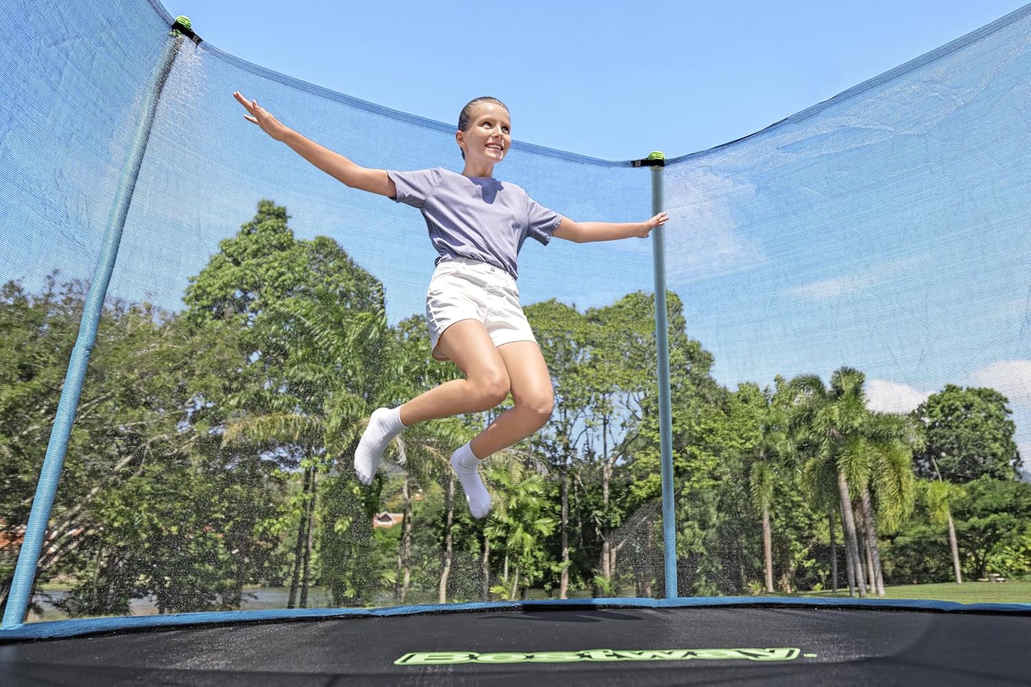 Bestway Xtrem Air Trampoline 12-Feet 3.66m x 2.78m 59104 - Image 6