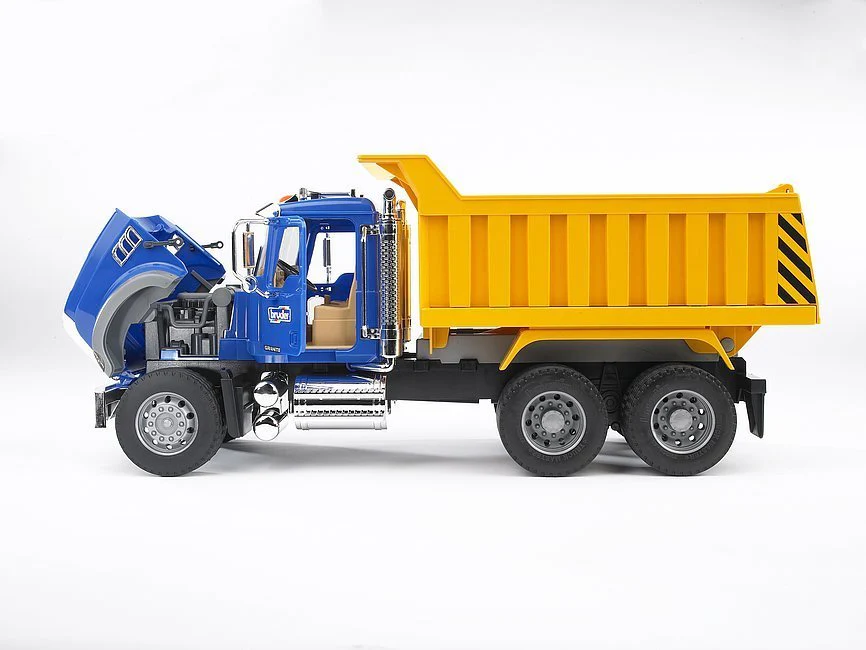 Bruder Mack Granite Dump Truck 02815 - Image 2
