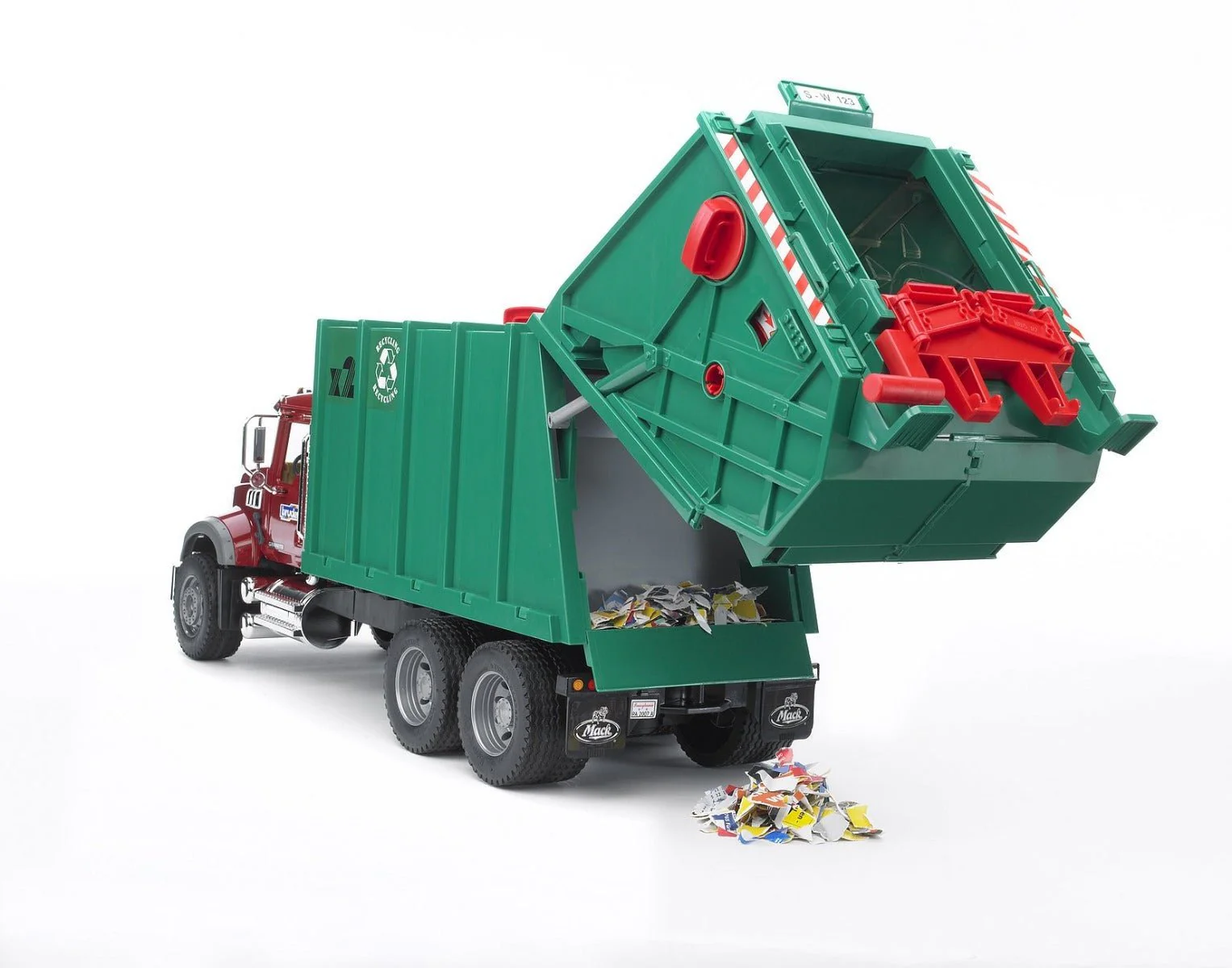 Bruder MACK Granite Garbage Truck 02812