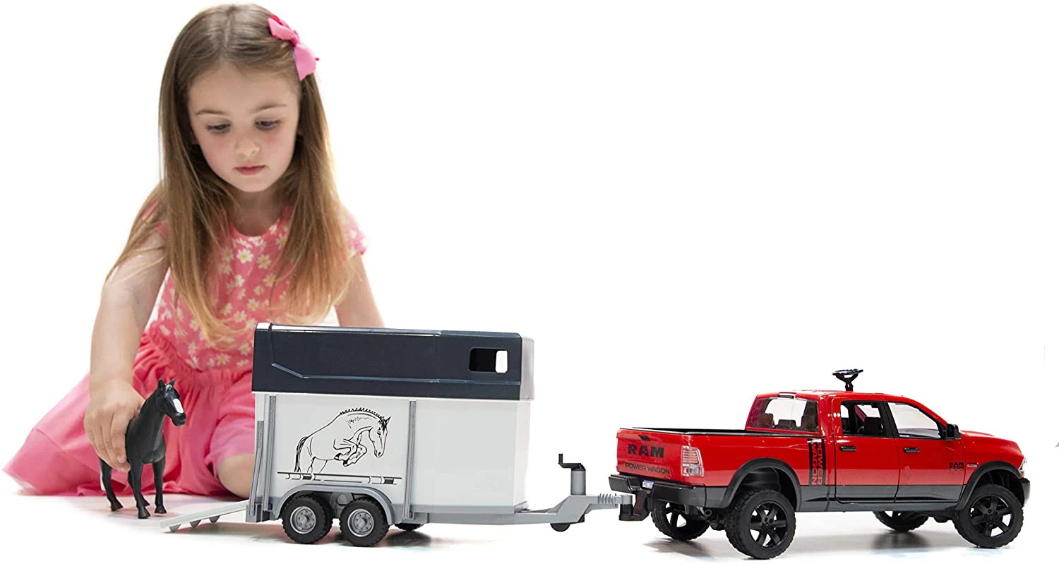 Bruder Ram 2500 Power Wagon with Horse Trailer - Image 4