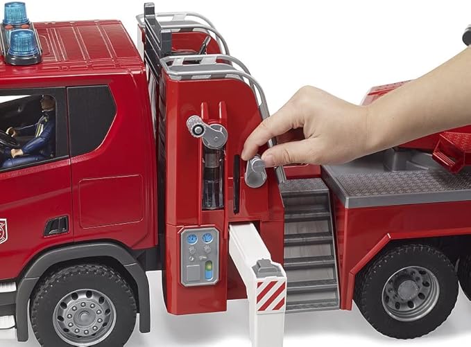 Bruder Scania R-series Fire engine with Water Pump 03590 - Image 2