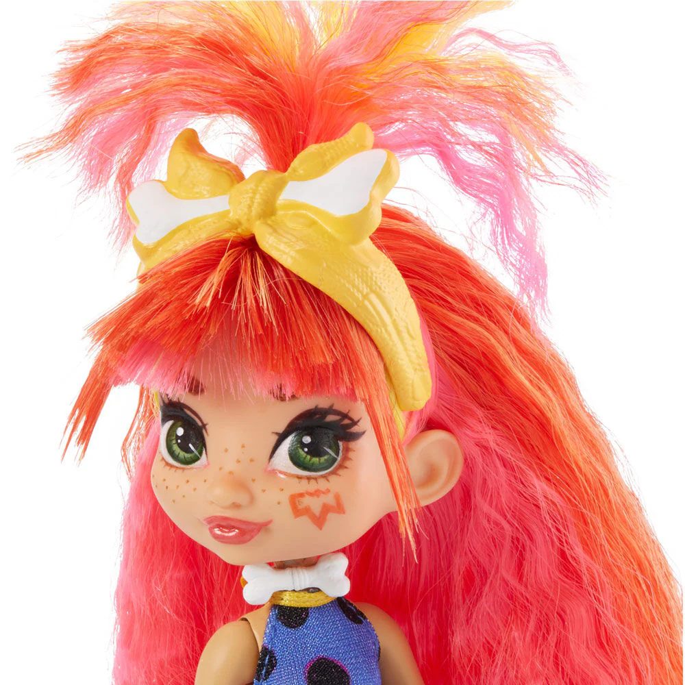 Cave Club Core Emberly Doll GNL82 - Image 3