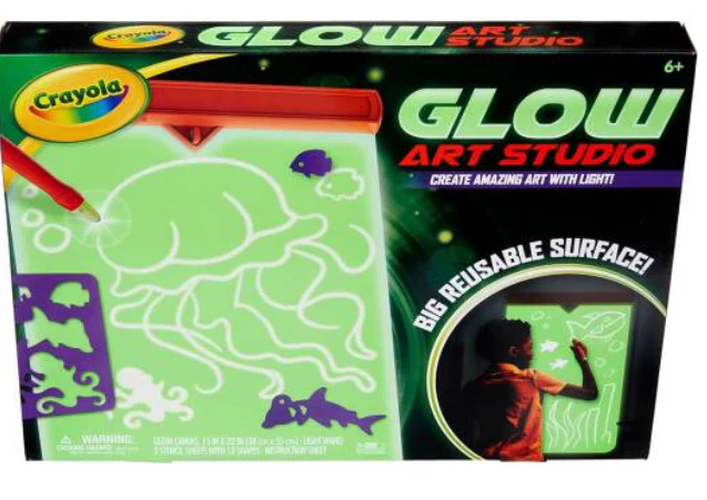 Crayola Glow Art Studio CY74-7496