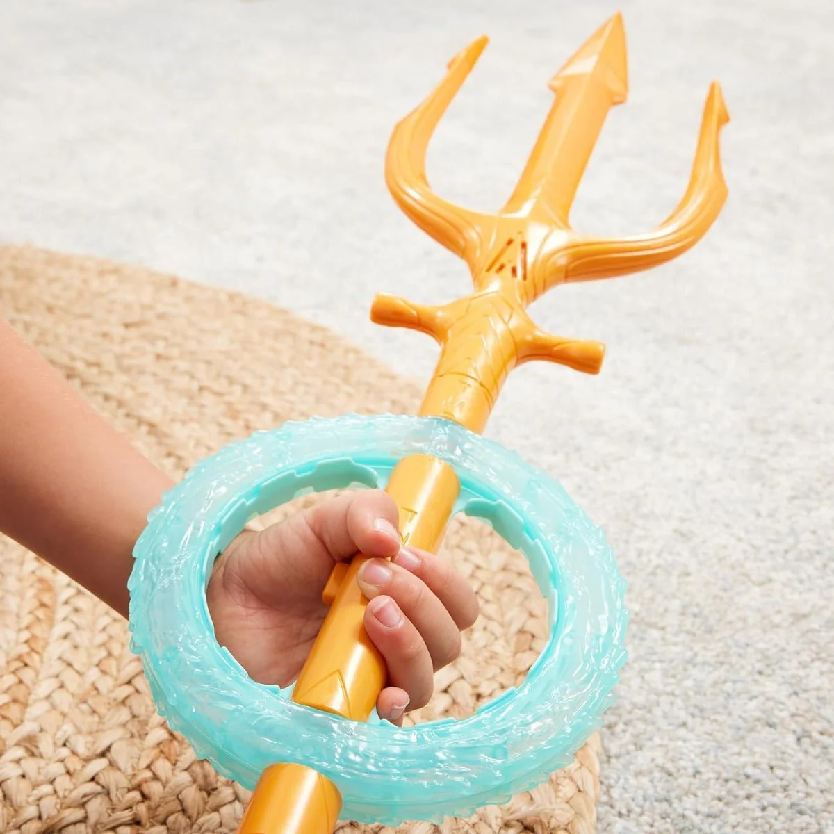 DC Aquaman Movie Feature Trident 6066190 - Image 4