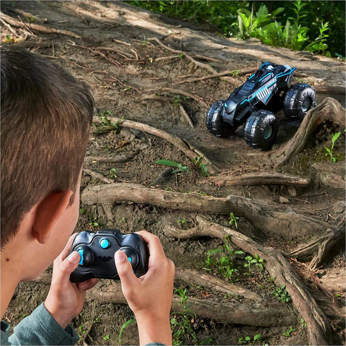 DC Batman All-Terrain Batmobile Remote Control Vehicle 6062331 - Image 5