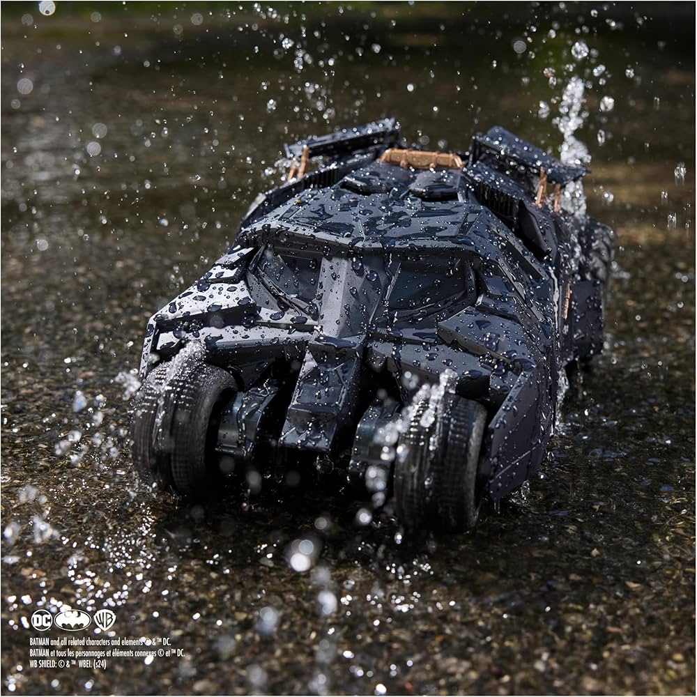 DC Batman TDK Trilogy Batmobile Tumbler RC - Image 2