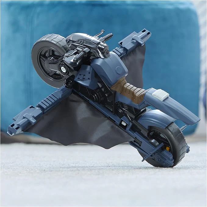 DC Batman Core Batcycle RC 12-Inch 6072896 - Image 5