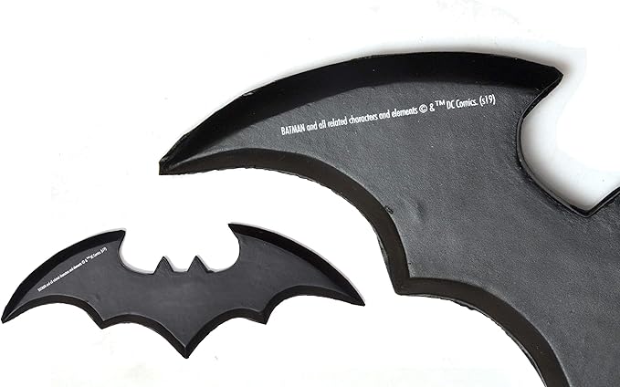 DC Justice League Batman Weapons Costume FGM08 - Image 3