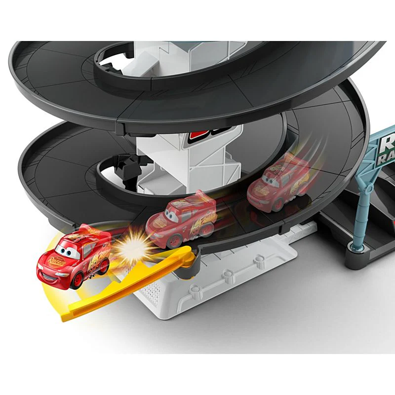 Disney Cars Mini Racers Rust-Eze Spinning Raceway Playset FYN86 - Image 4