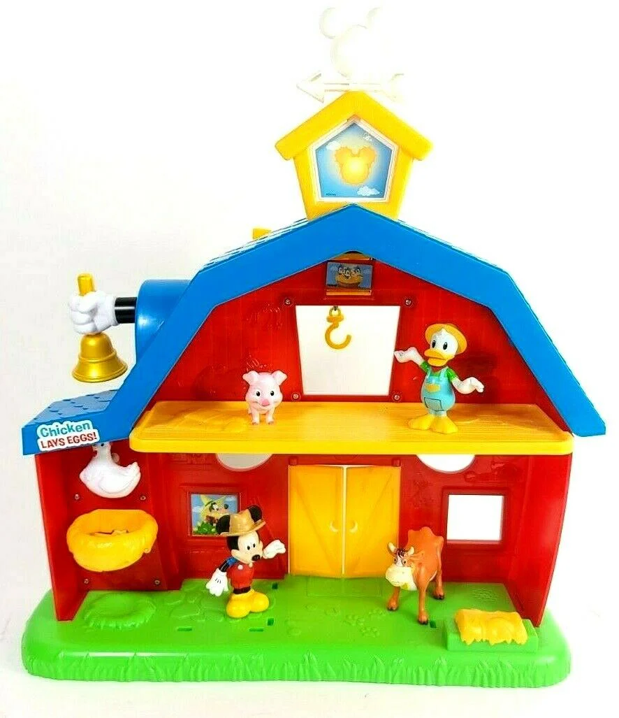 Disney Junior Mickey Mouse Barnyard Fun Playset