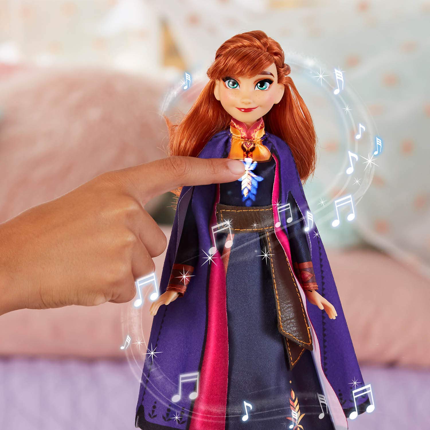 Disney's Frozen 2 Singing Anna Doll E6853 - Image 2