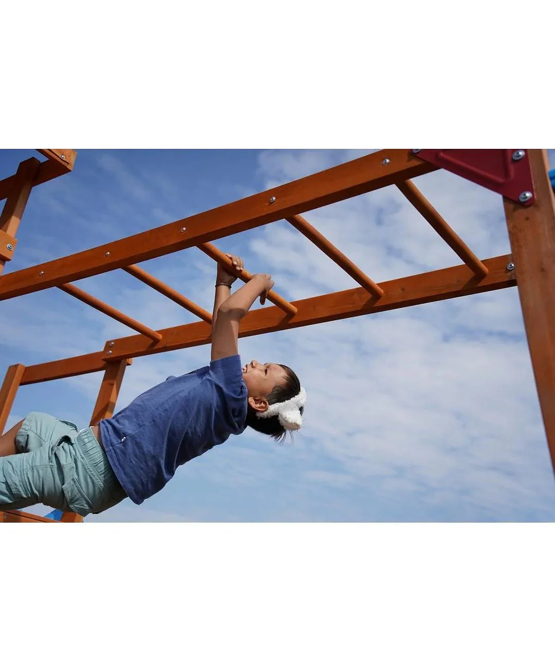 DYNAMIC SPORTS ARABIAN PRONGHORN WOODEN SWING SET - Image 10