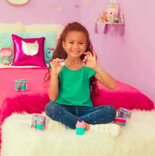 Gabby's Dollhouse Surprise Mini Figures 6060455 - Image 2