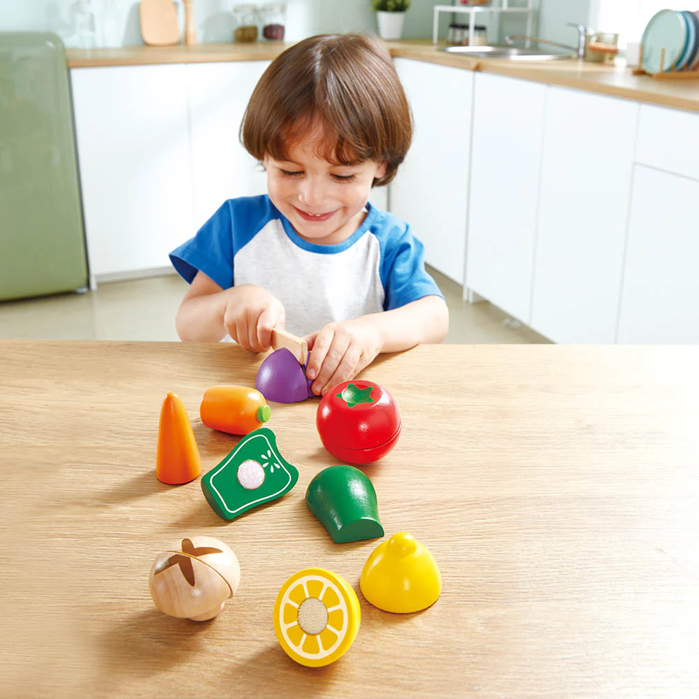 Hape Farm Shop Vegetables Kitchen and Food Wooden Playset - 7pcs - Image 3