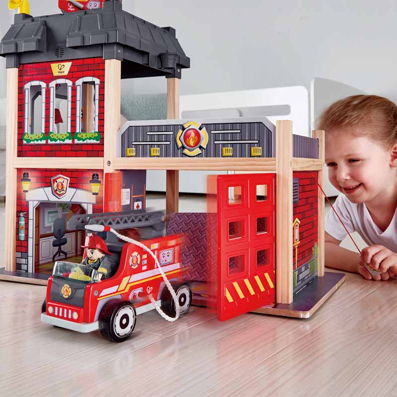 Hape Multi-Level City Fire Station & Fire Engine Toy - Image 3