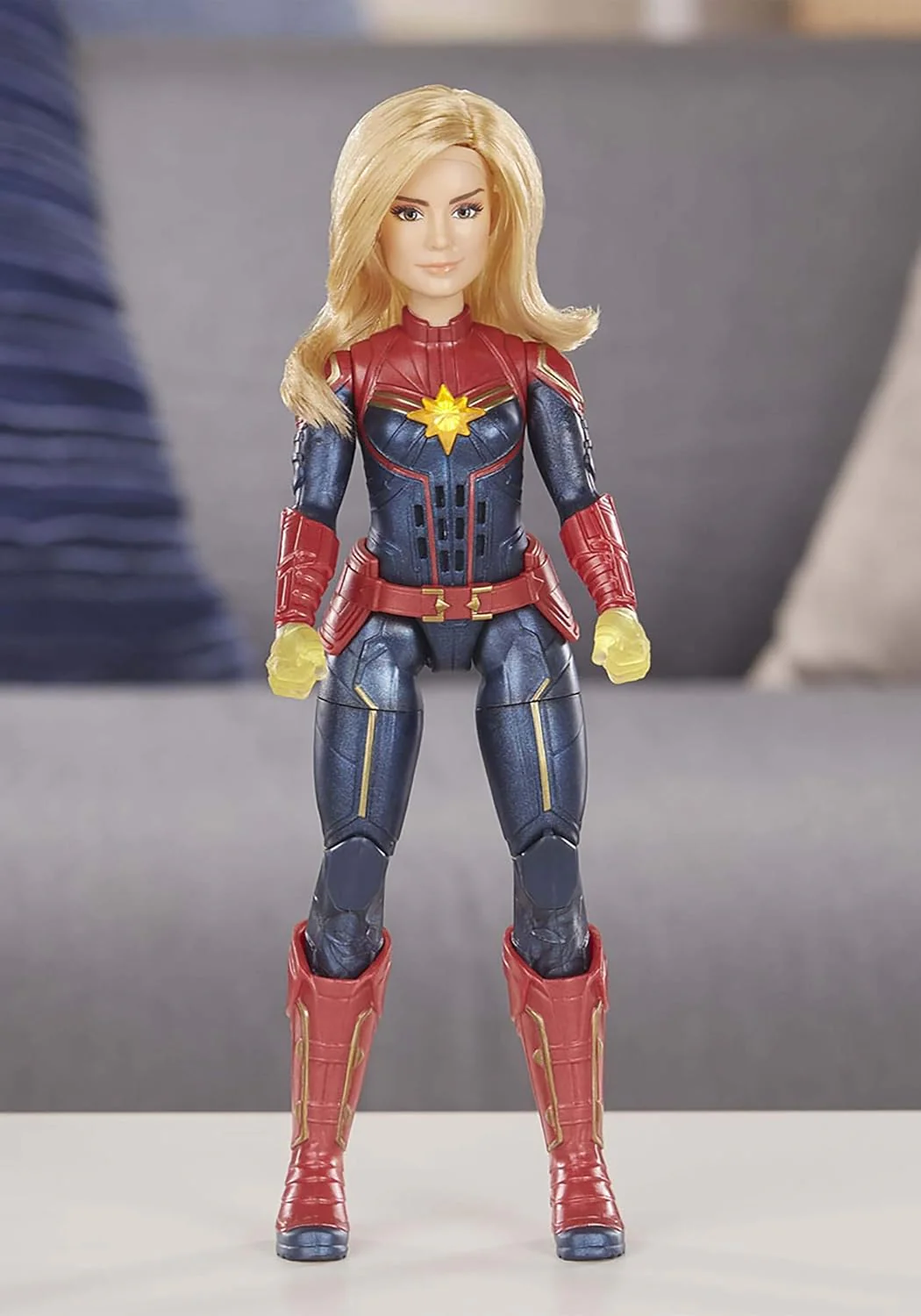 Hasbro Avengers Captain Marvel light and sound 29 cm E3610 - Image 2