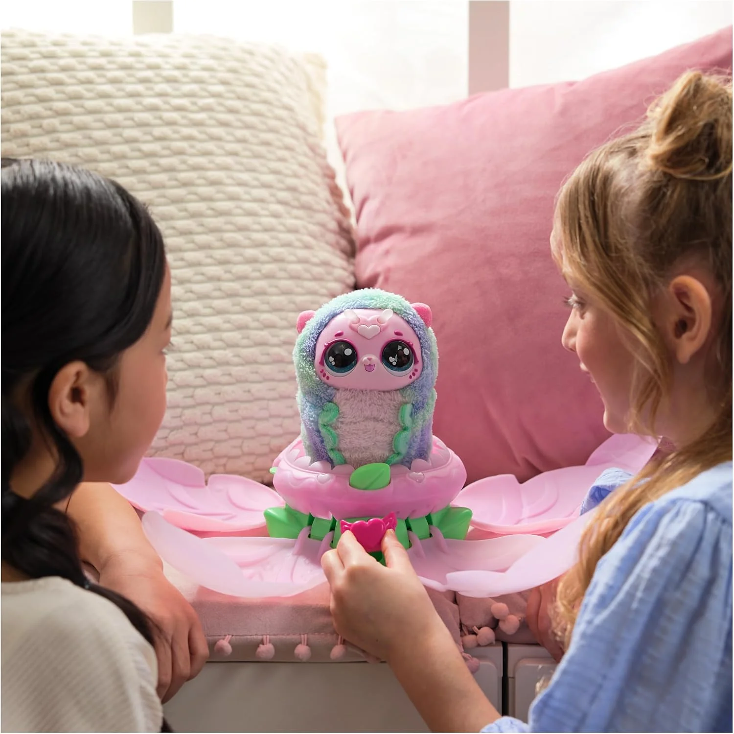Hatchimals Bloomables Kittyfly Interactive Toy – 100+ Sounds & Reactions | Ages 4+ - Image 9