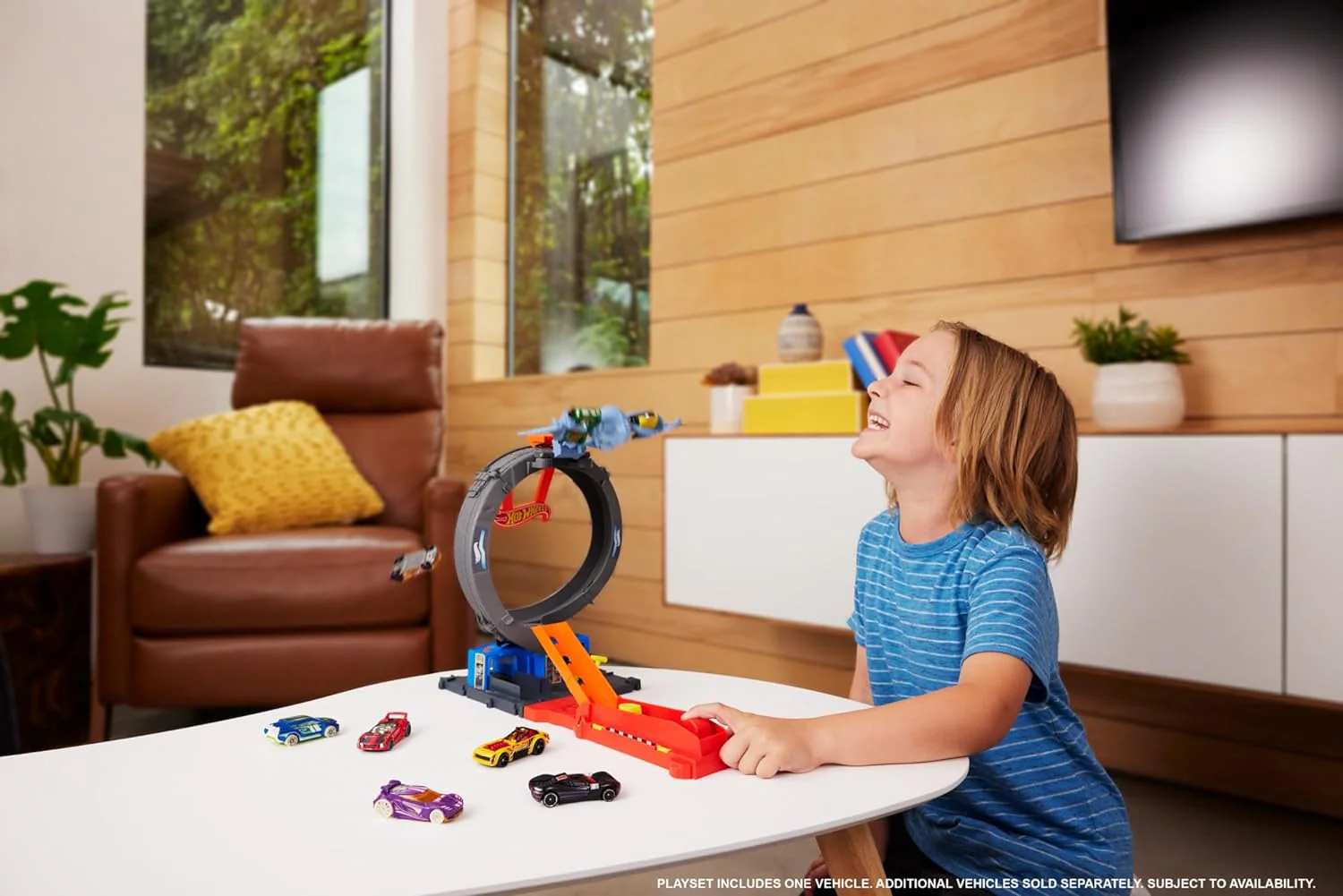 Hot Wheels City Bat Loop Attack HTN78 - Image 6