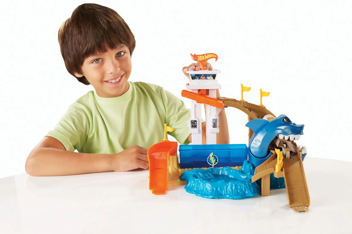 Hot Wheels City Colour Shifters Sharkport Showdown Playset BGK04 - Image 6