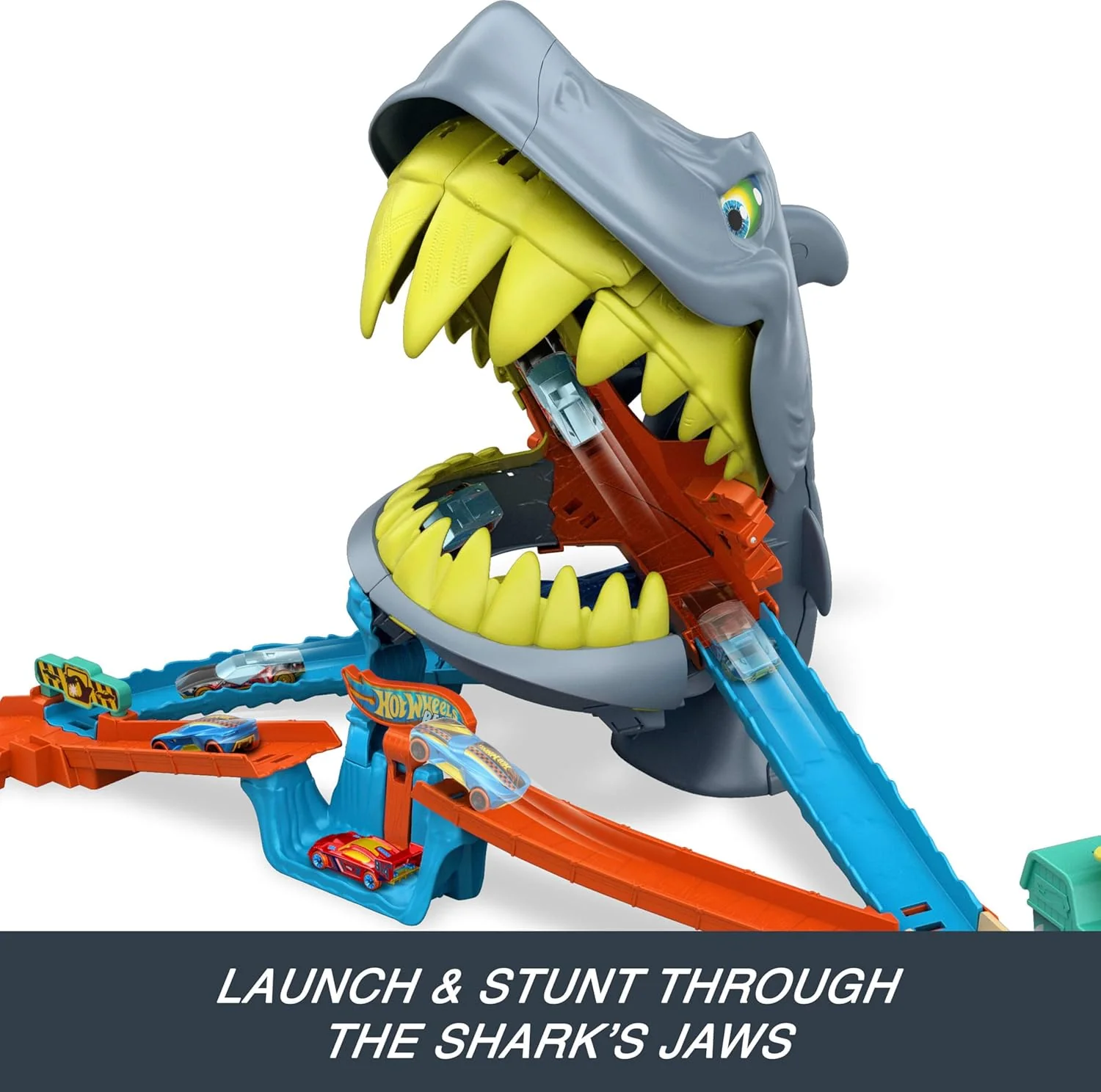 Hot Wheels City Shark Chomp Beach Playset JHL96 - Image 4