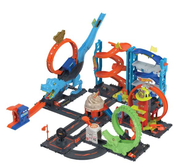 Hot Wheels City Super Loop Fire Station Playset, Track Set With 1 Toy Car - Image 8