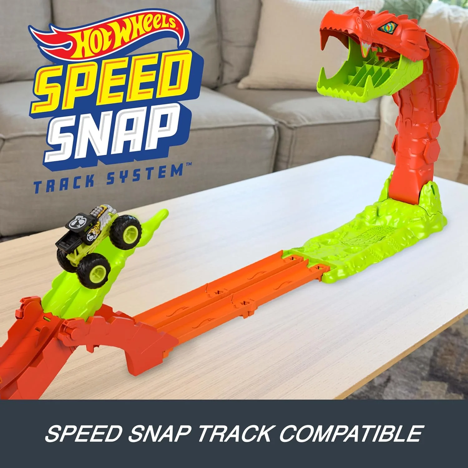 Hot Wheels Monster Trucks Snake Slam Takedown Playset - Image 6