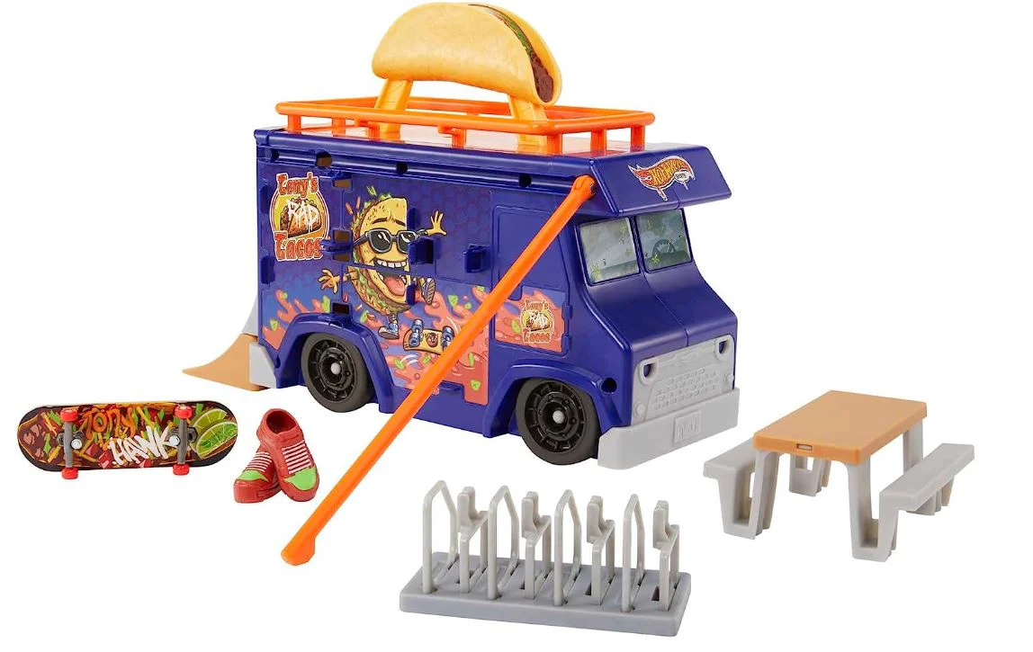 Hot Wheels Skate Taco Truck Play Case HMK00