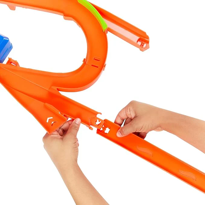Hot Wheels Stunt Tracks Mid-Air Crash JFD12 - Image 5