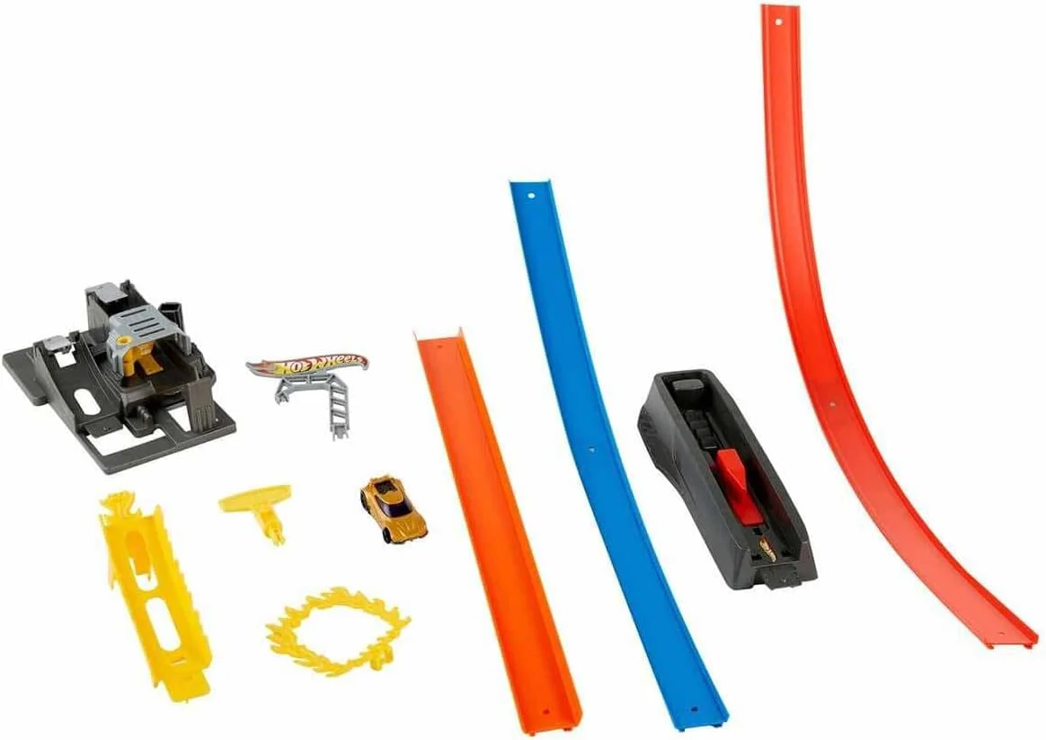 Hotwheels Action Energy Power Loops Track Set with Car - Image 4