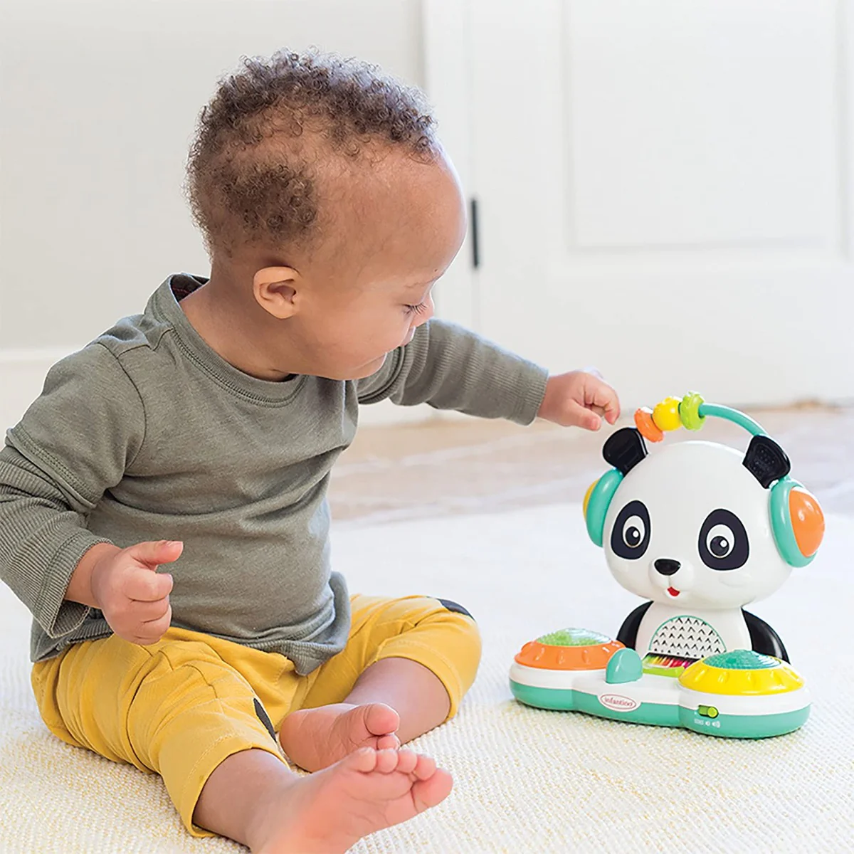 Infantino Spin & Slide DJ Panda IN212017 - Image 2