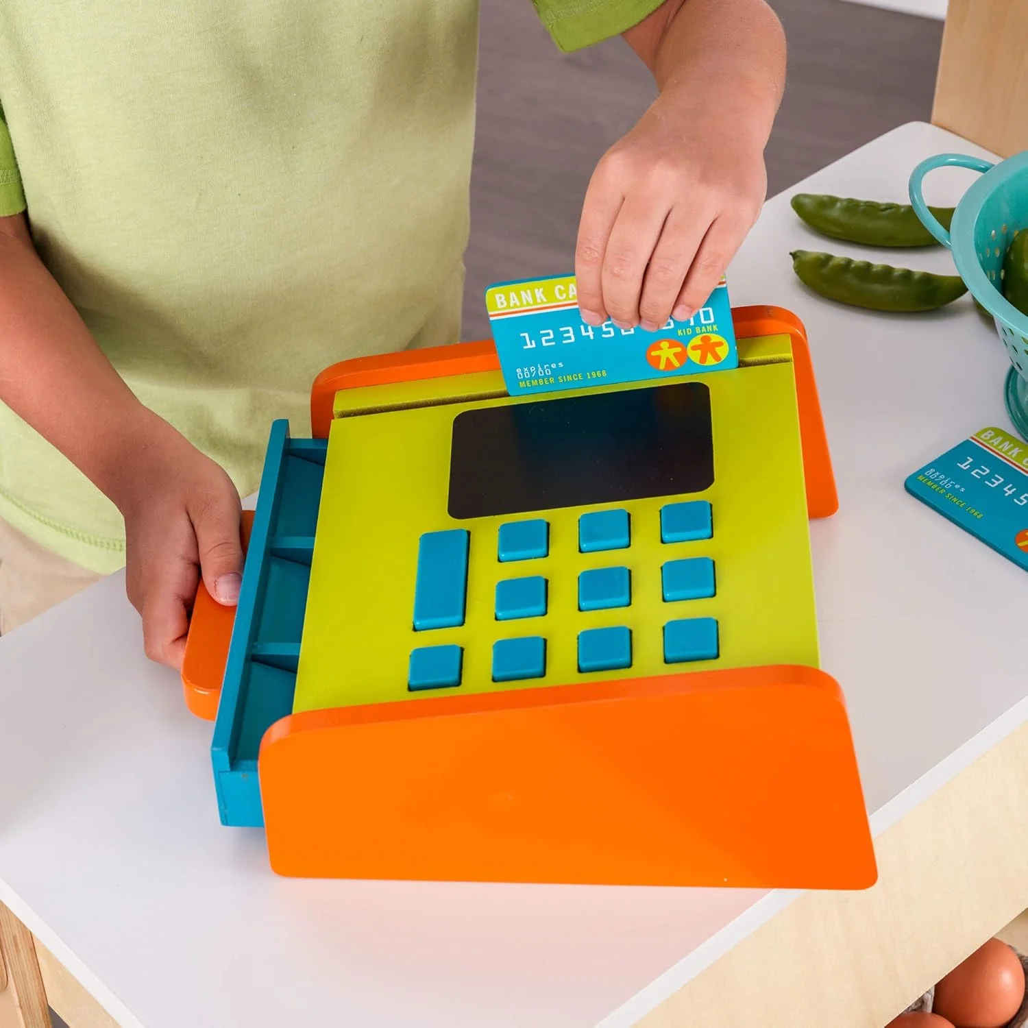Kidkraft Grocery Market Place - Image 3