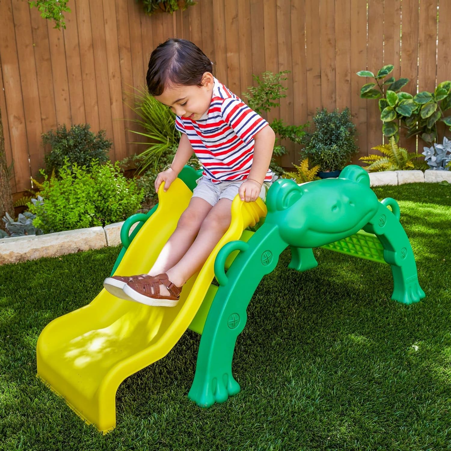 Kidkraft Hop & Slide Frog Climber - Image 3