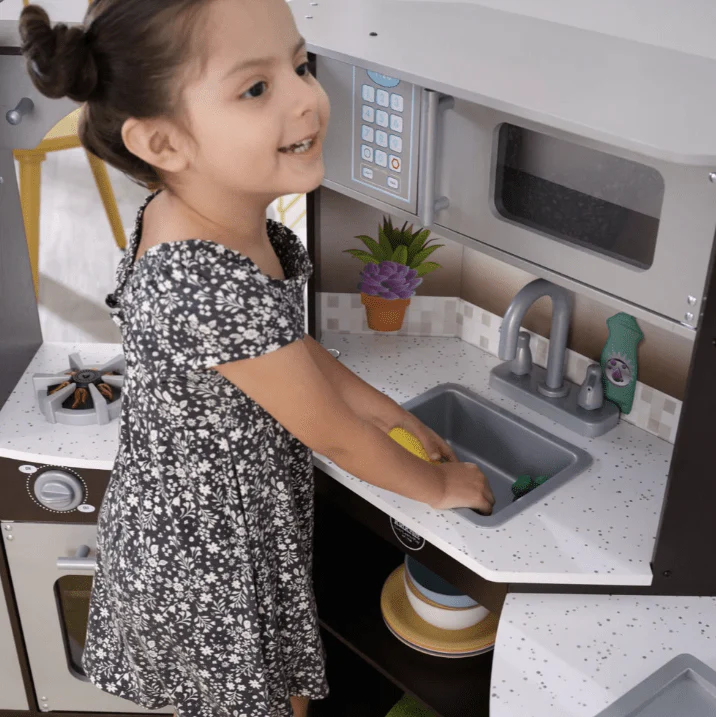 Kidkraft Ultimate Corner Play Kitchen Espresso - Image 5