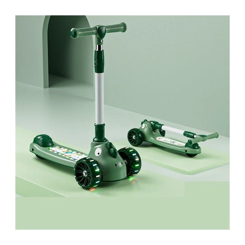Kids Three Wheeled Scooter Green Y-ST1818B/S1161 - Image 2