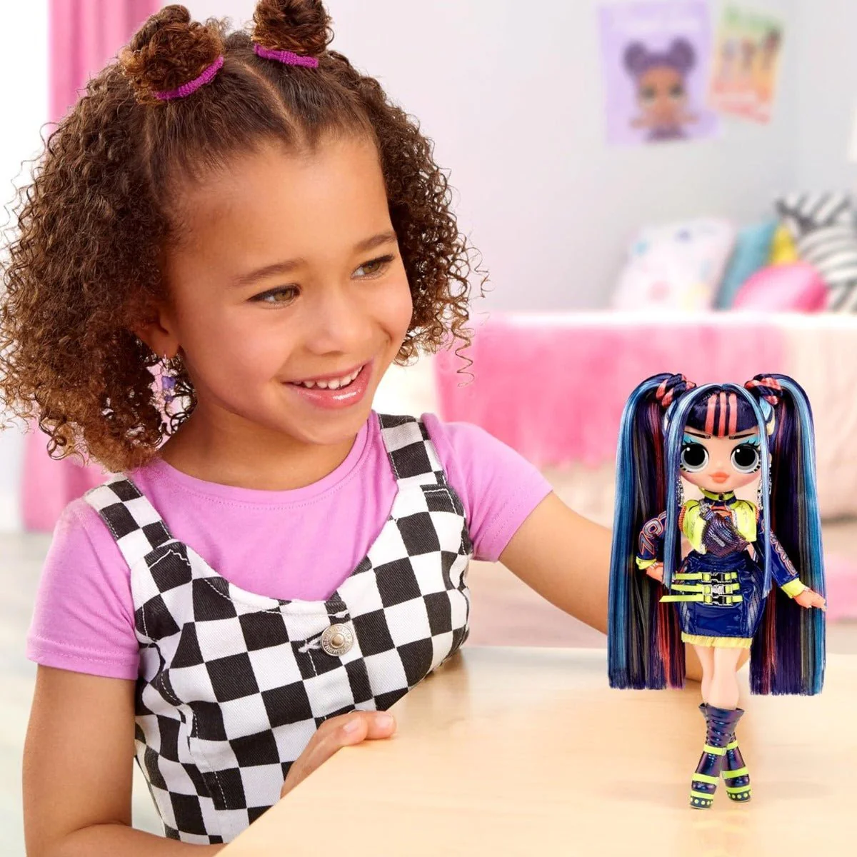 L.O.L Surprise! OMG Fashion Doll - Victory MGA-591504 - Image 4
