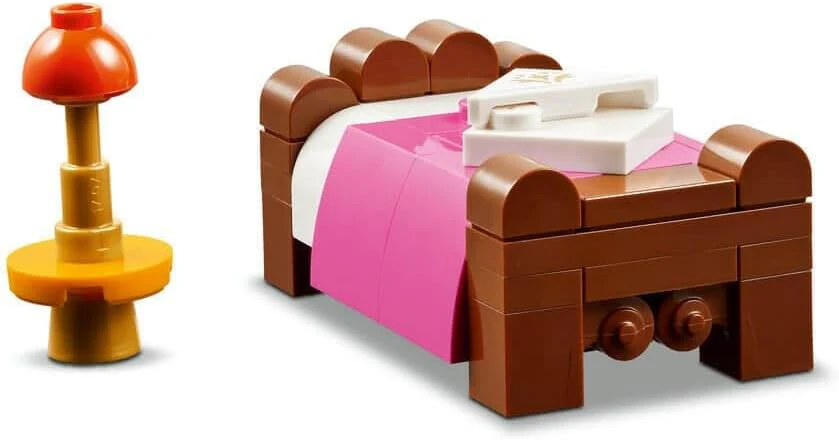 LEGO Castle Bed And Breakfast 6470720/42638 - Image 2