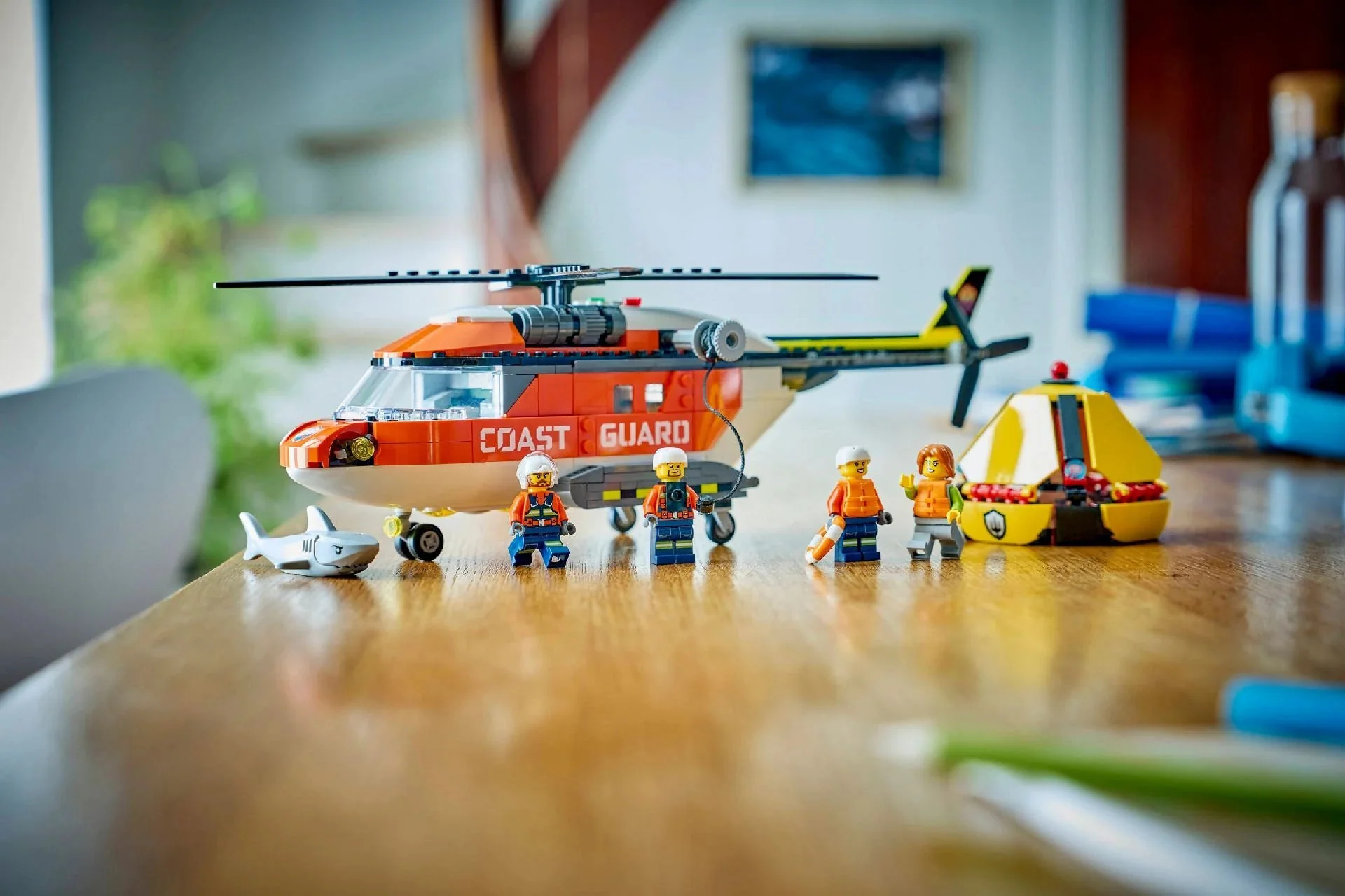 LEGO City Coast Guard Helicopter 60503 - Image 4