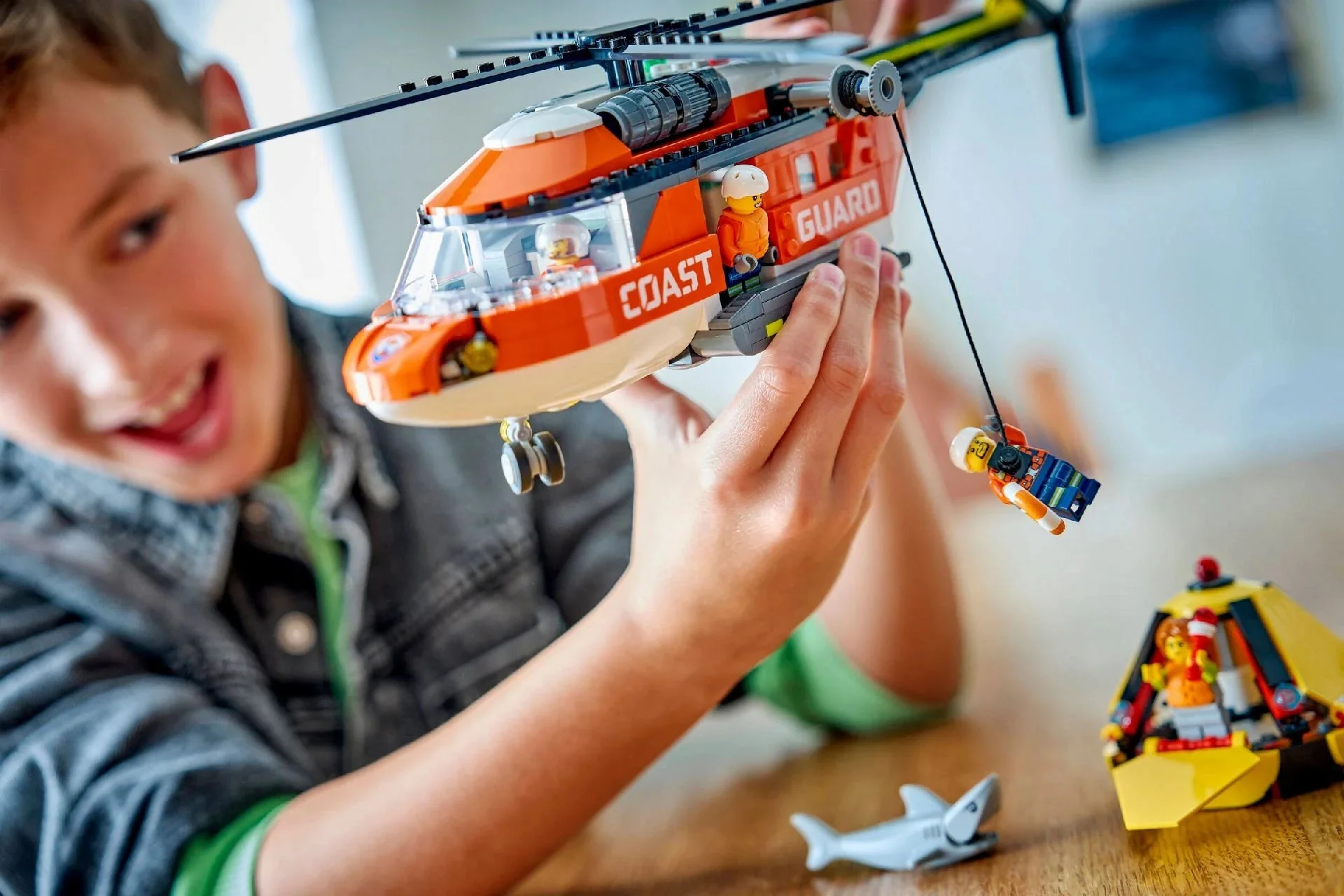 LEGO City Coast Guard Helicopter 60503 - Image 5