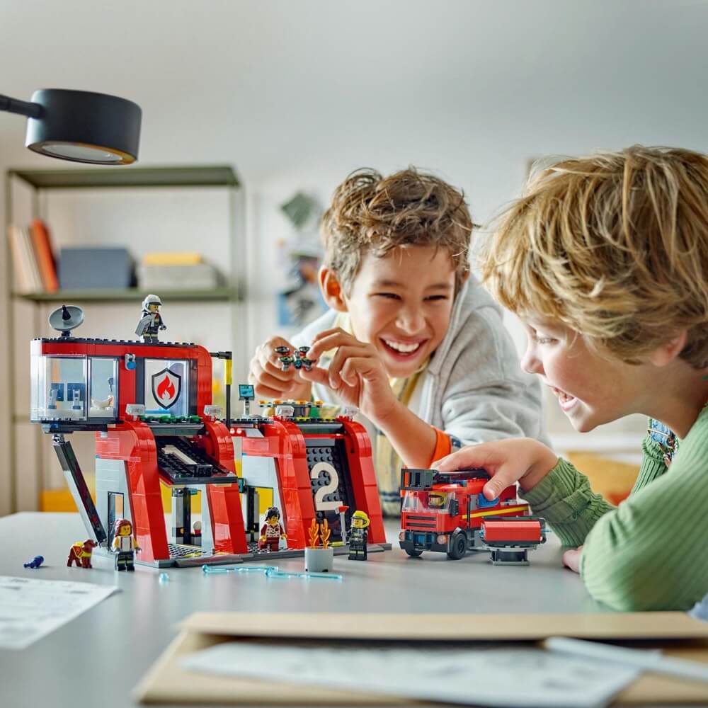 Lego City Fire Station With Fire Truck Building Playset - Image 2