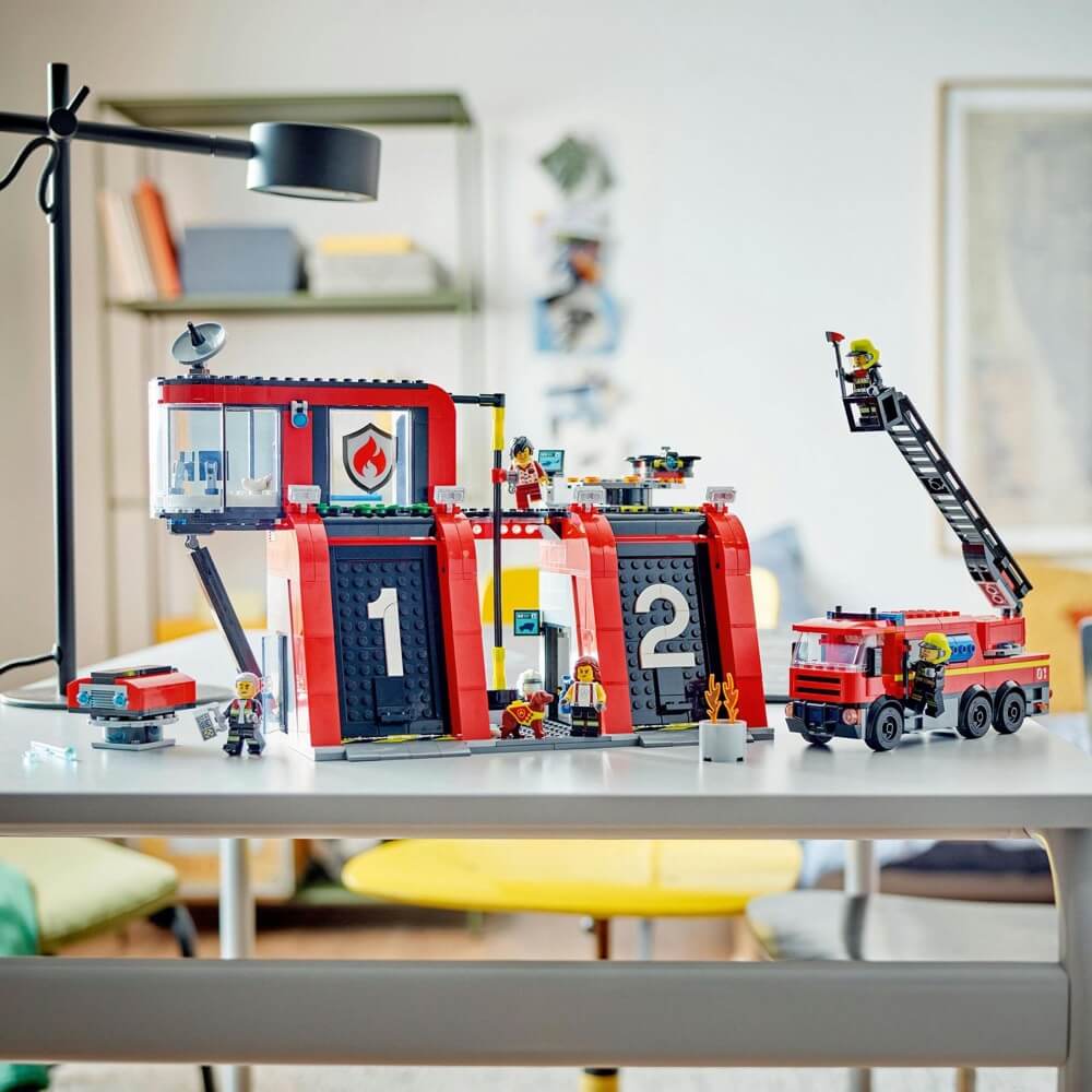 Lego City Fire Station With Fire Truck Building Playset - Image 4