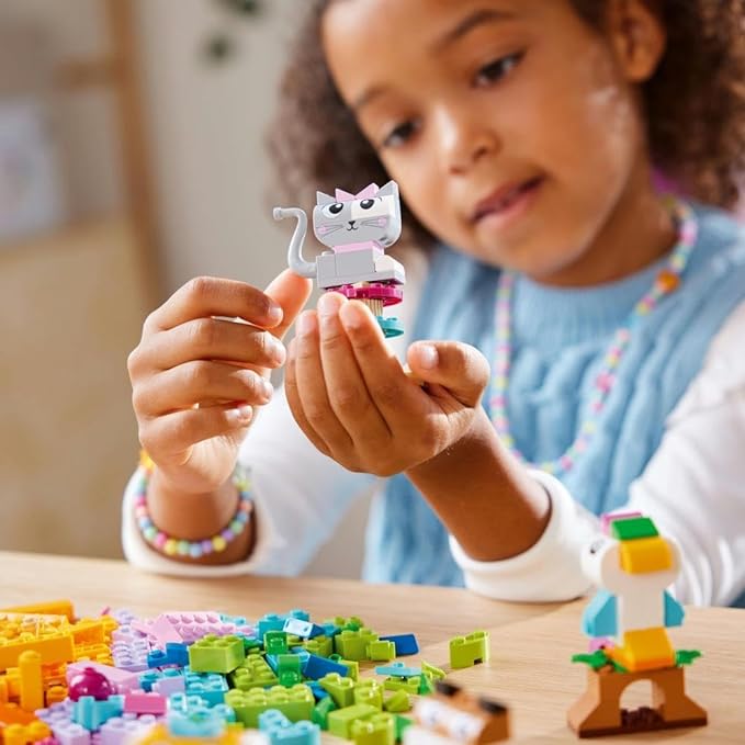 Lego Classic Creative Pets - Image 2